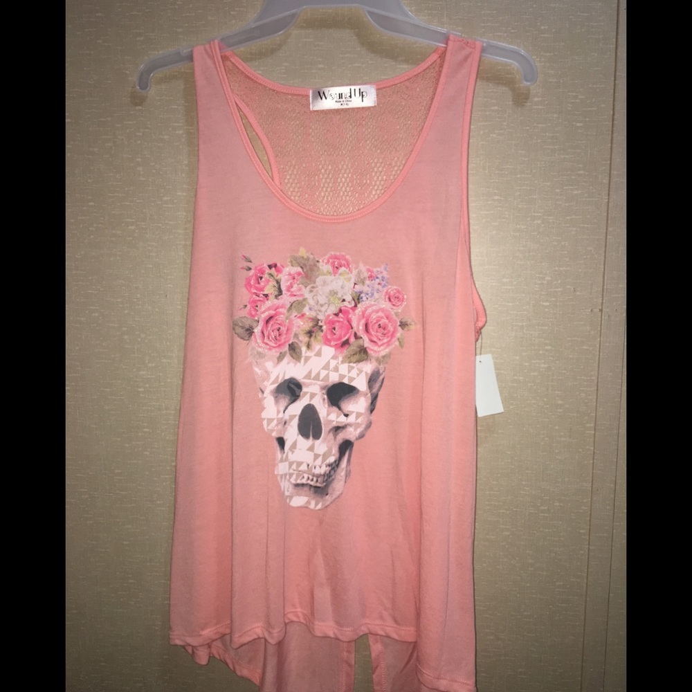 Pink skull tank